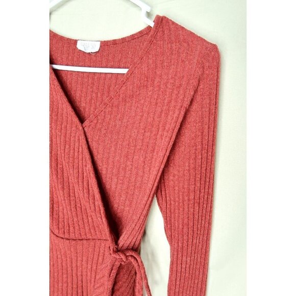 Sienna Sky Red Tunic Style Wrap Top Long Sleeves Ribbed Side Tie Womens XS EUC - Picture 3 of 11